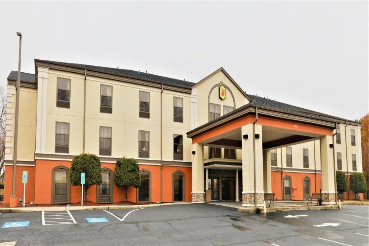 Super 8 By Wyndham High Point/Greensboro Εξωτερικό φωτογραφία
