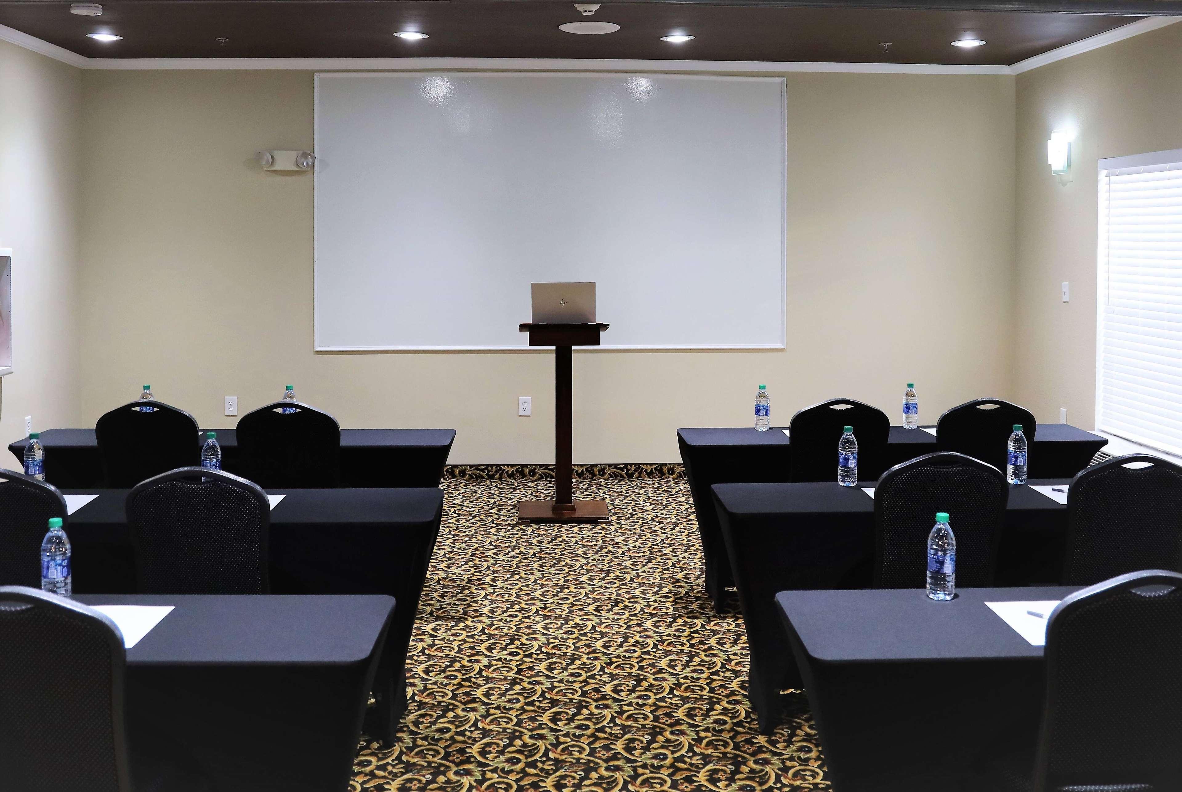 Super 8 By Wyndham High Point/Greensboro Εξωτερικό φωτογραφία