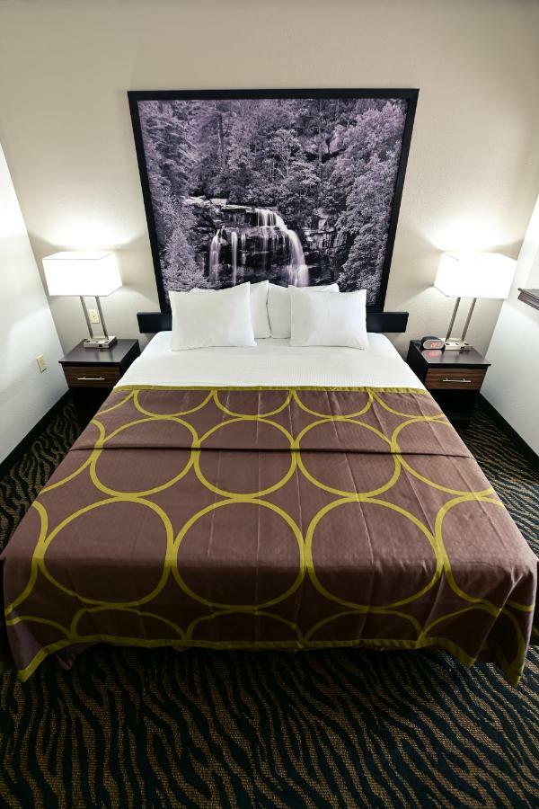 Super 8 By Wyndham High Point/Greensboro Εξωτερικό φωτογραφία